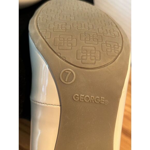 George High Heeled Pumps Beige Size 7 - Picture 11 of 11
